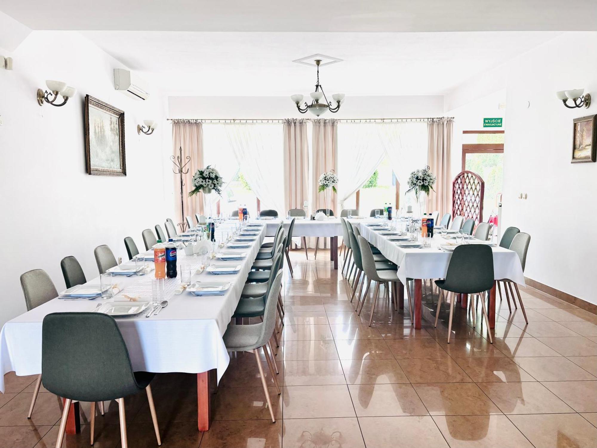 Homestay Gosciniec I Restauracja Salton *