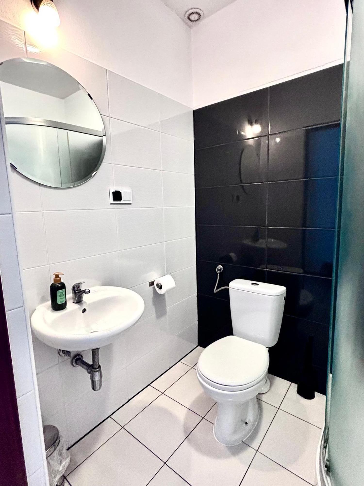 Homestay Gosciniec I Restauracja Salton Bochnia