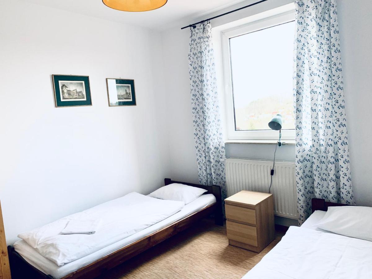 Homestay Gosciniec I Restauracja Salton